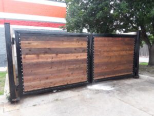 new Commercial Gate System at a business in Dallas