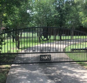 new wrought iron gate in Dallas, tX