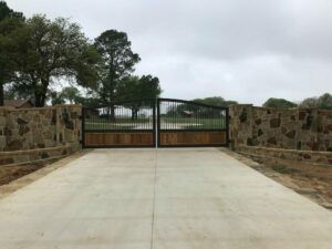 New professional Driveway Gate in Dallas Texas