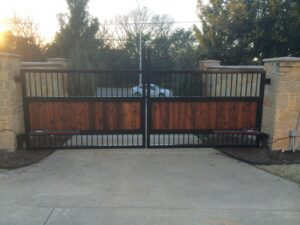 new Driveway Gate in Dallas Texas for Security
