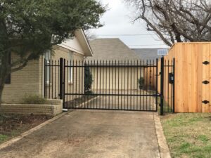 Automatic Gate repair in Dallas Texas
